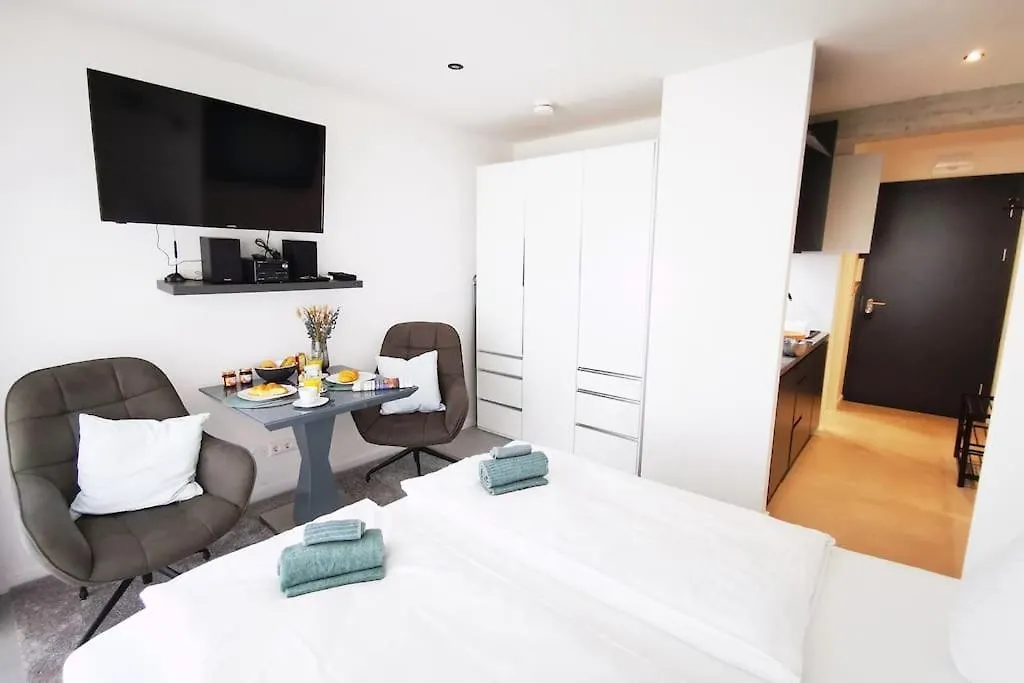 Hh 03 By Rockchair - Superhost Status - Modernes Apartment Mit Sonnigem Balkon & Premium Boxspringbetten In Winterhude - Hamburg Top Geheimtipp